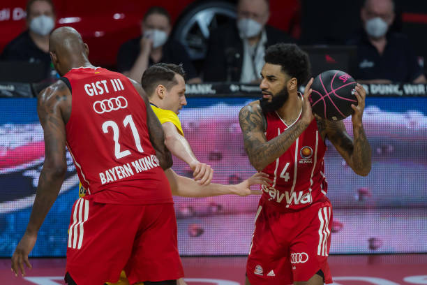 队和其支持 队和其支持