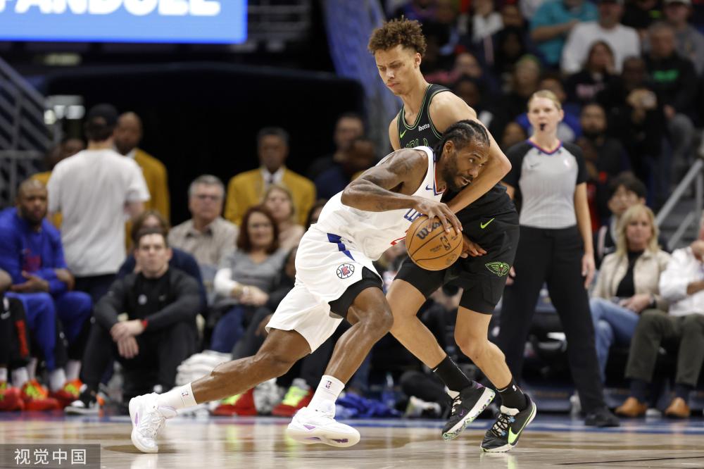 兼具力量与 兼具力量与